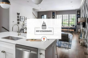 Spacious Wonderful Townhome Downtown Location